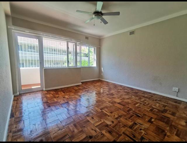 2 BEDROOM PROPERTY TO RENT IN VREDEHOEK